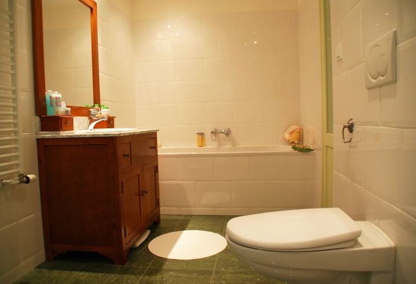 مبيت وإفطار Chez Catharina