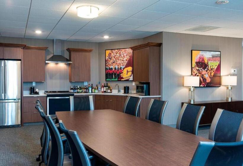 酒店 Courtyard By Marriott Mt. Pleasant At Central Michigan University