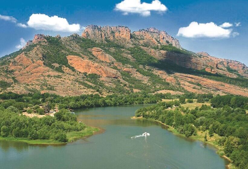 فندق F1 Frejus Roquebrune Sur Argens