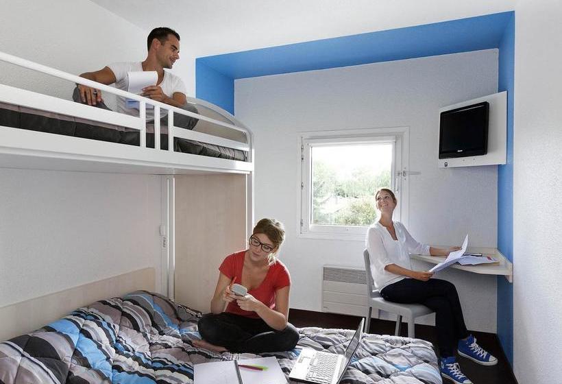 בית מלון כפרי F1 Limoges