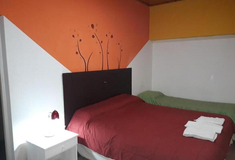 هتل Hostal Amalaya