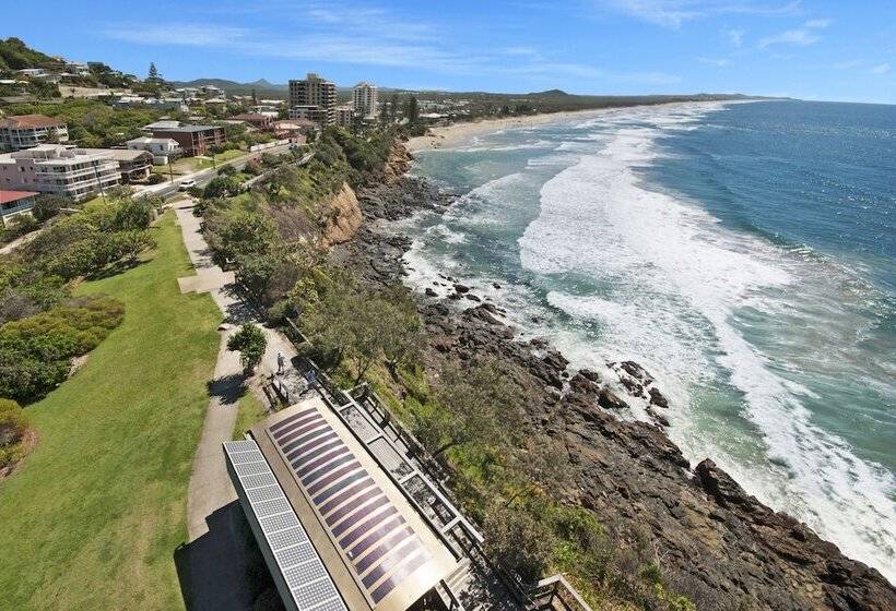 ホテル Pandanus Coolum Beach