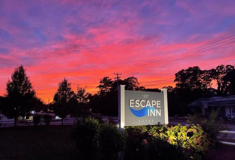 هتل The Escape Inn