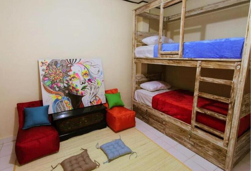 پانسیون Clamonic House Nusa Dua