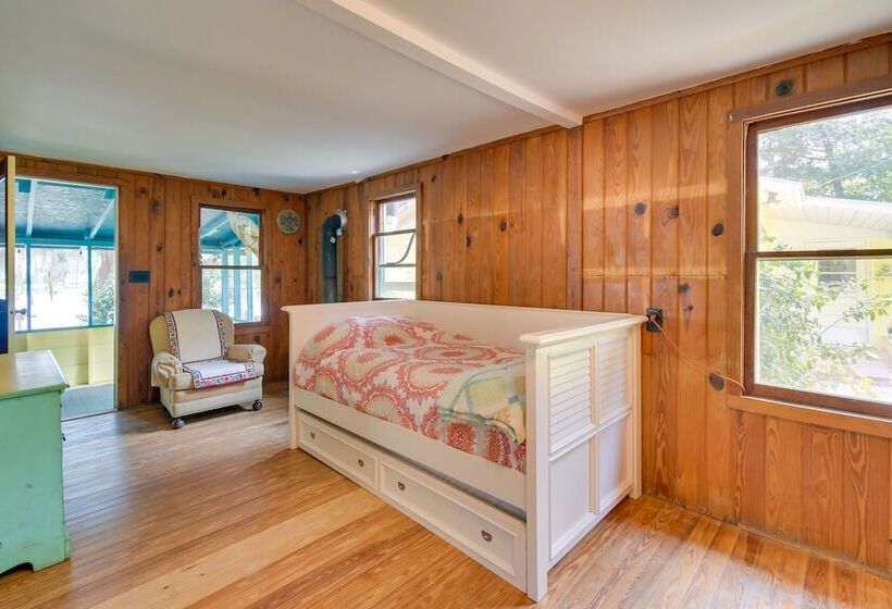 Hawthorne Retreat W/ Casita + Lake Winnott Access!