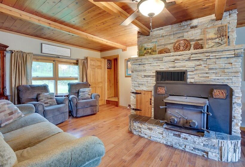 Hill City Haven ~ 23 Mi To Rapid City!