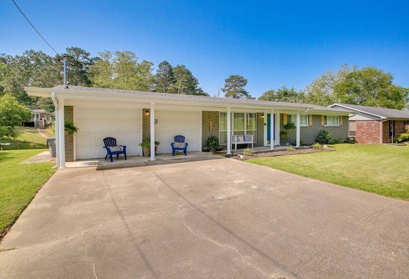 Lake Hamilton Home: 5 Mi To Hot Springs!