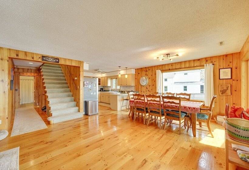 Lakefront Queensbury Home: Kayaks + Boat Dock