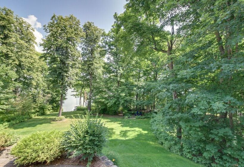 Grand Rapids Retreat W/ Private Boat Dock