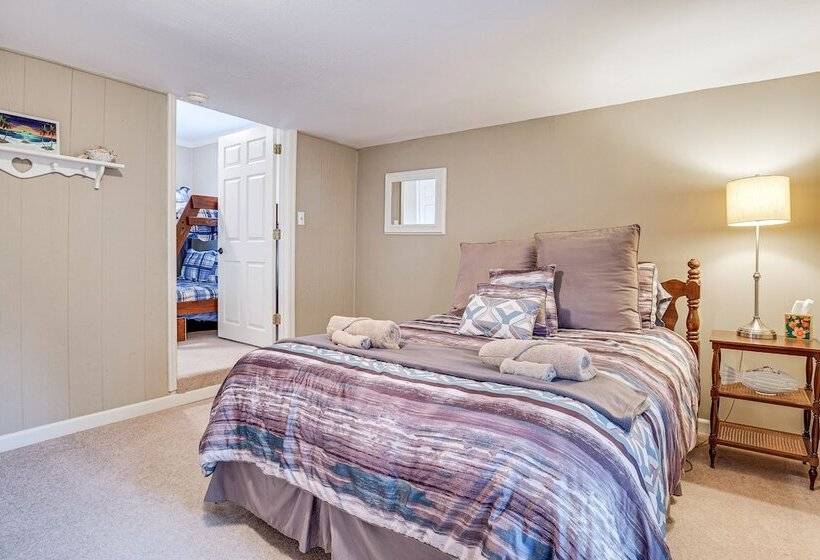 Lynchburg Home W/ Patio   2 Mi To Tims Ford Lake!