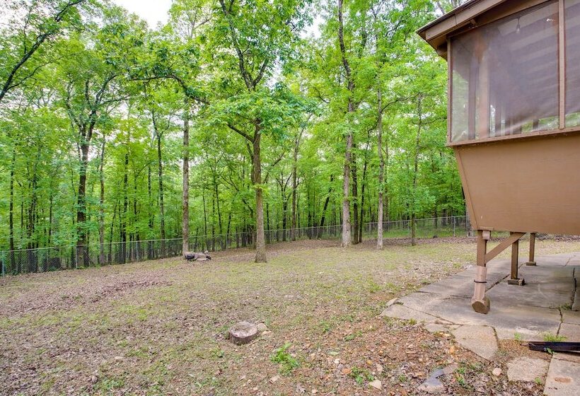 Peaceful Cabin: 3 Mi To Hot Springs National Park!