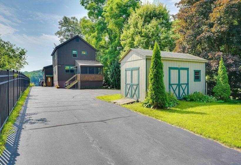 Queensbury Lakefront Home: Screened Porch & Views!