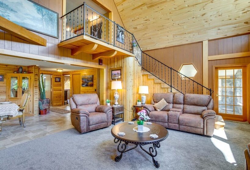 Sunny Cedaredge Home W/ Mtn Views   Hike & Fish!