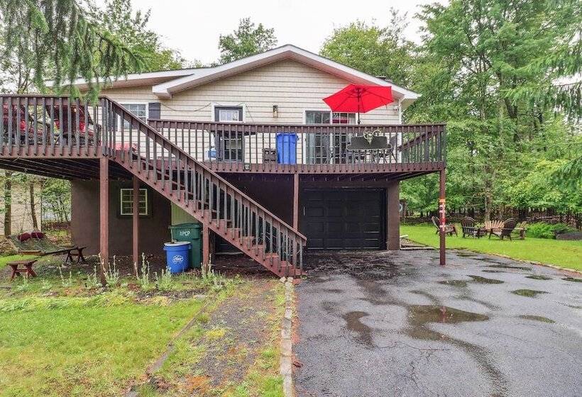 Tobyhanna Home W/ Fire Pits   9 Mi To Kalahari!