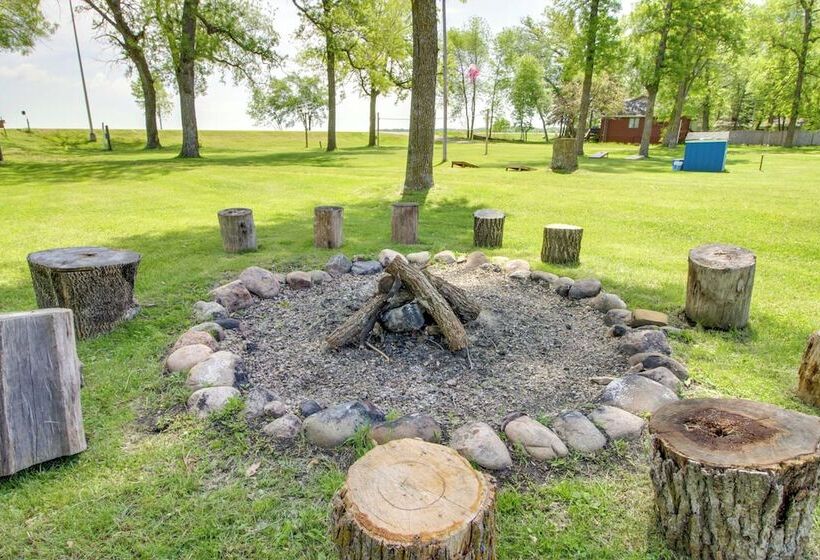 Walleye Cabin On Mille Lacs Lake: Boat + Fish!