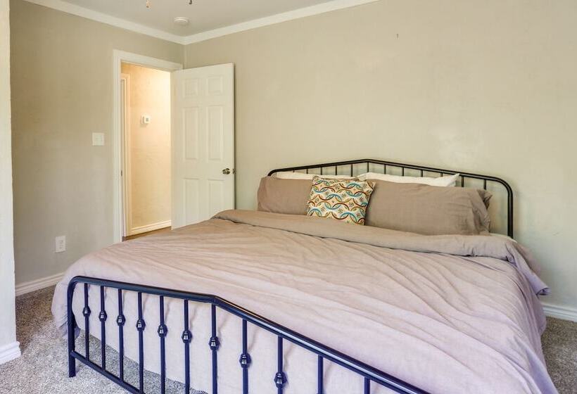 Casino Cottage  Getaway: 4 Mi To Choctaw Casino!