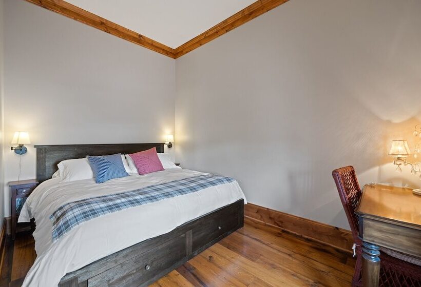 مسافرخانه The Kleemann House