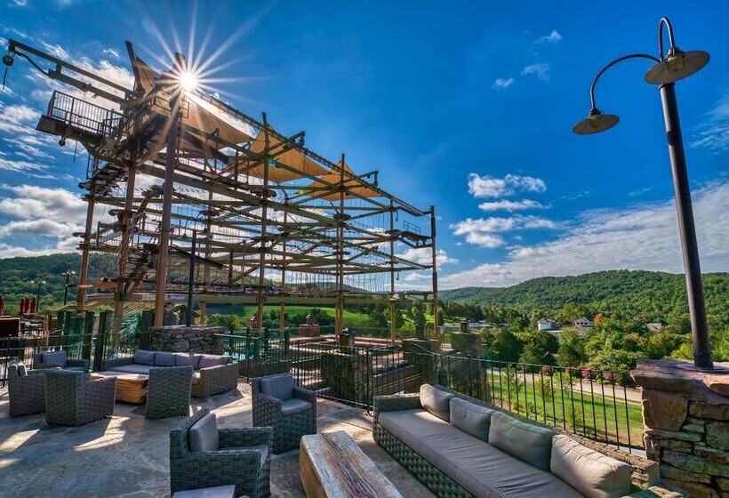 هتل Camp Long Creek