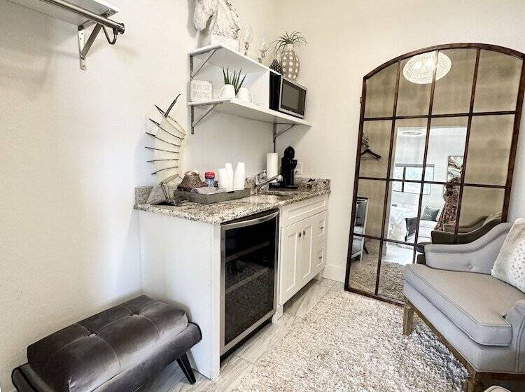 酒店 Eagles Landing Lodge Private Suites And Group Lodging