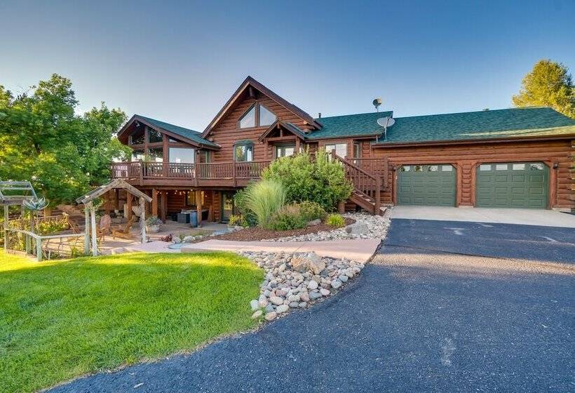 Heated Pool + Mtn Views: Log Cabin In Parker!