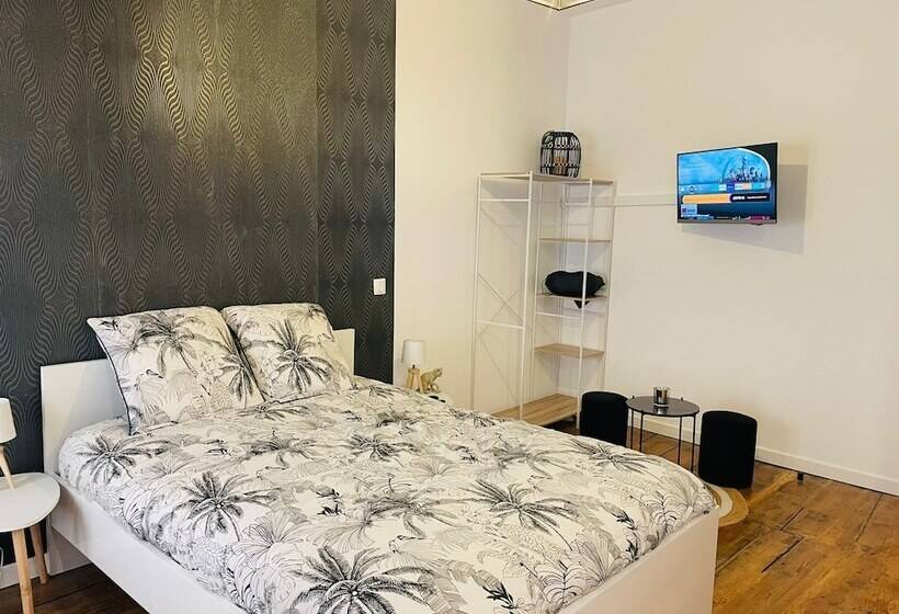 פנסיון 7 Rue Cherche Midi