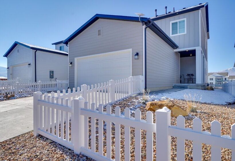Pet Friendly Utah Abode   Fireplace, Patio & Grill