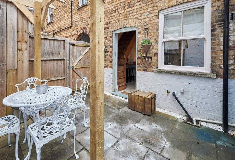 레지던스 Beautiful 2 Bed Victorian House In Stamford