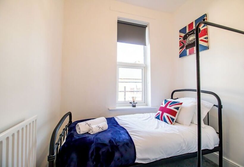 إقامة Stylish 3 Bed Flat In South Shields
