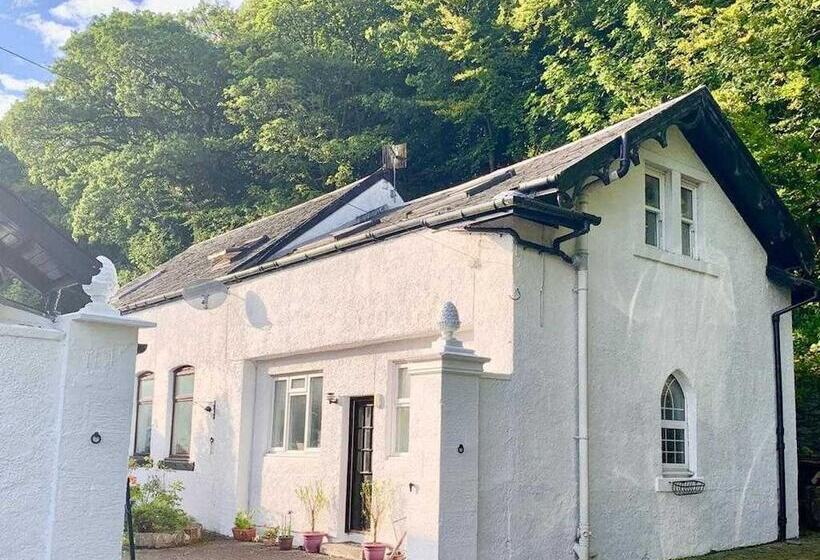 Cottage In Kilmun, Argyll   2 Bedrooms, Sleeps 2
