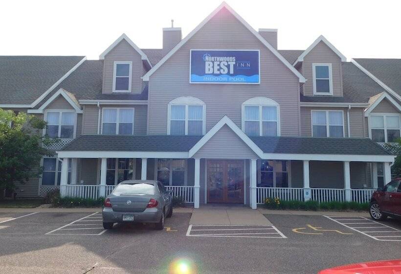 酒店 Northwoods Best Inn  Turtle Lake