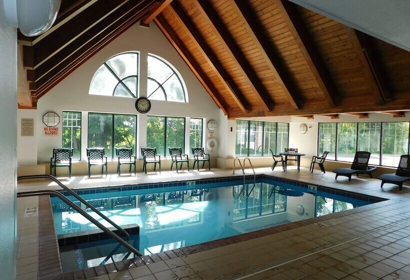 酒店 Northwoods Best Inn  Turtle Lake