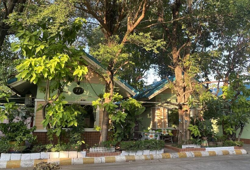 בית מלון כפרי Ruckunresort 1