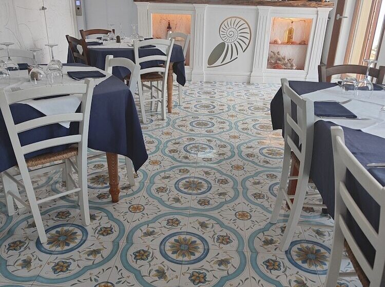 田舎風ホテル Serramezzana