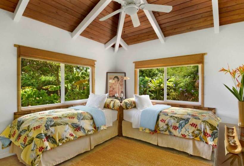 Melemele  Kapa A Cottage: 1 Block To Beach!