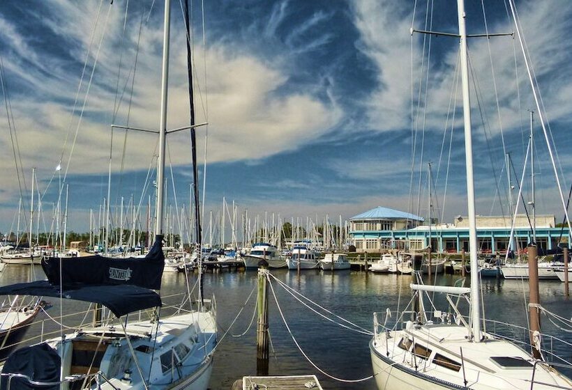 Windjammer Villas I