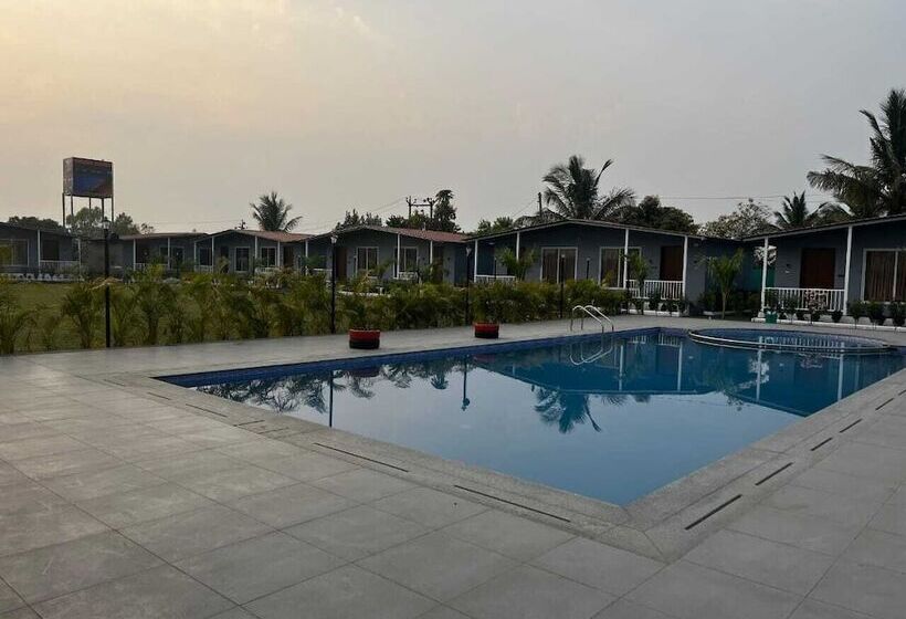 فندق Omkara Resort