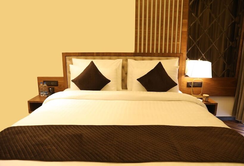 בית מלון כפרי Pagoda Centurion