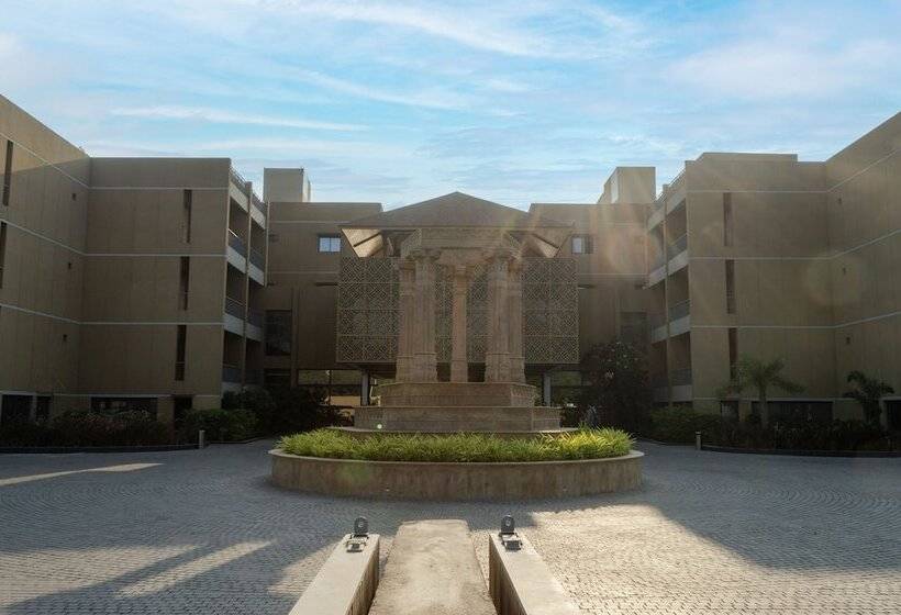 فندق Pathikashram Nilaya