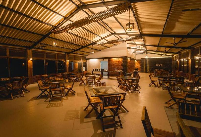 酒店 Shatavari Eco Resort