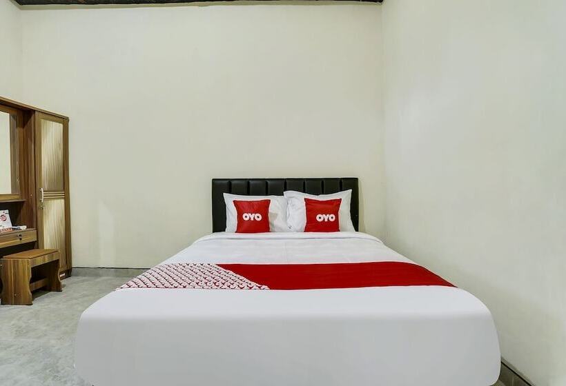 Отель Spot On 90882 Sari Homestay Near Garuda Wisnu Kencana