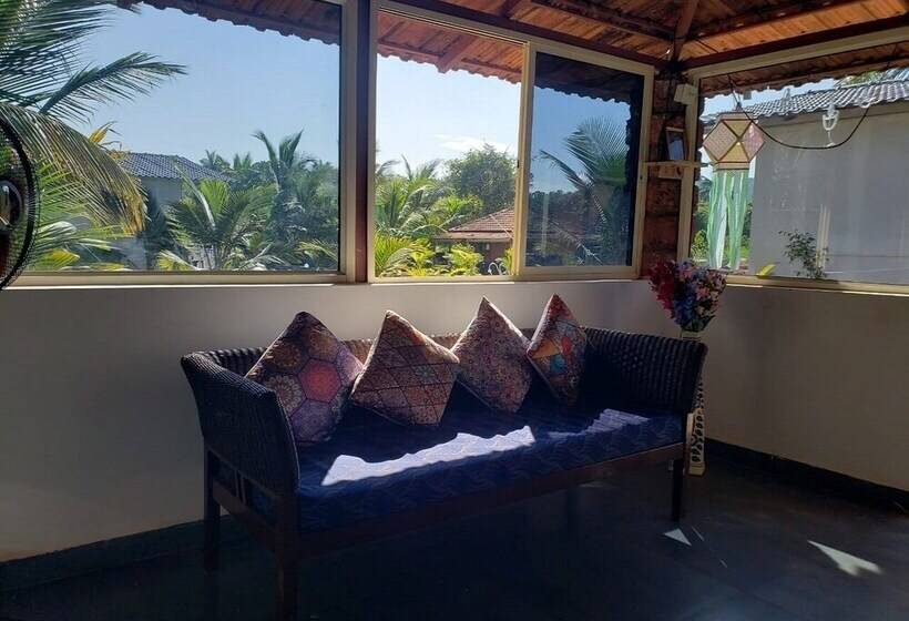 هتل White Truffle Resort