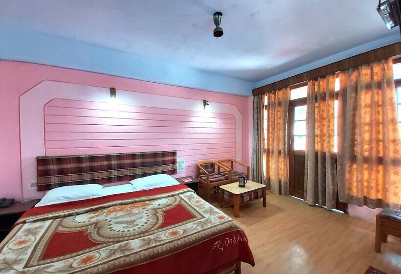 ホテル Goroomgo Radha Continental Nainital