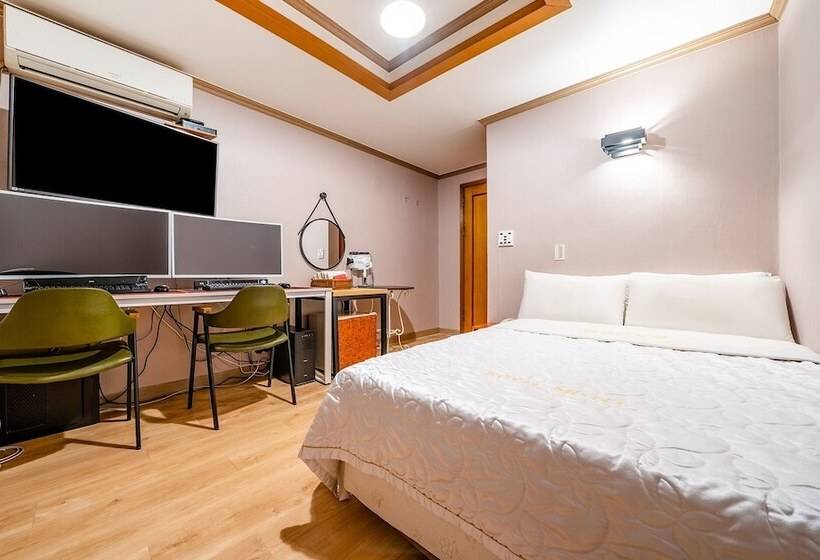 汽车旅馆 Goyang Royal