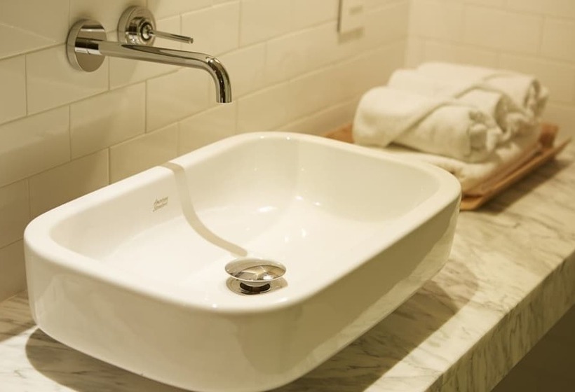 מוטל Gwangmyeong Hotel Noblesse