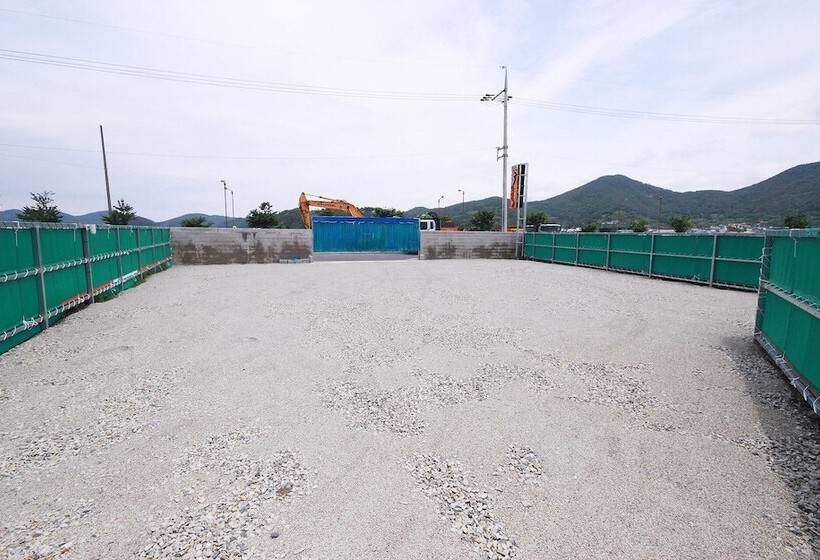 فندق على الطريق Tongyeong Rock