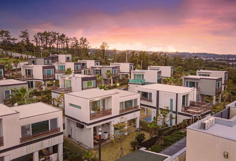 Pension (Hôtel basse catégorie) Jeju Private Aewol