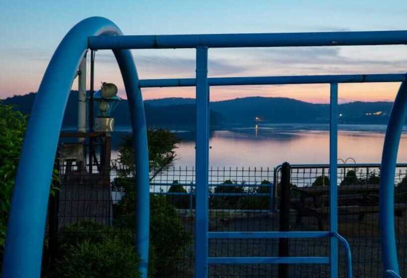 Taean Red Pension