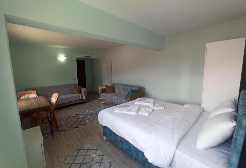 Yeşi̇lalan Otel