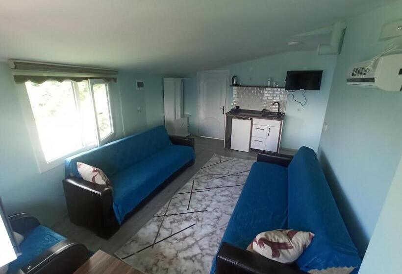 Yeşi̇lalan Otel