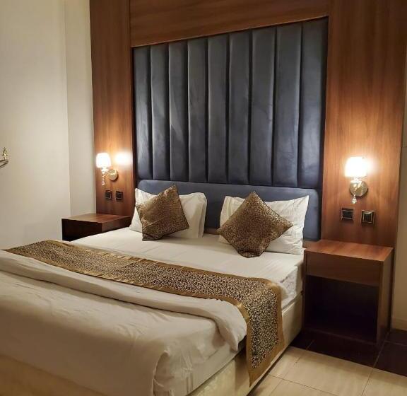 روعة عسير لشقق المخدومة